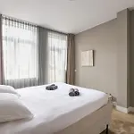 Spacious Blijdorp With3 Double Beds 아파트 *
