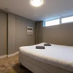 Spacious Blijdorp With3 Double Beds 아파트