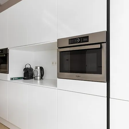 Spacious Blijdorp With3 Double Beds Appartamento