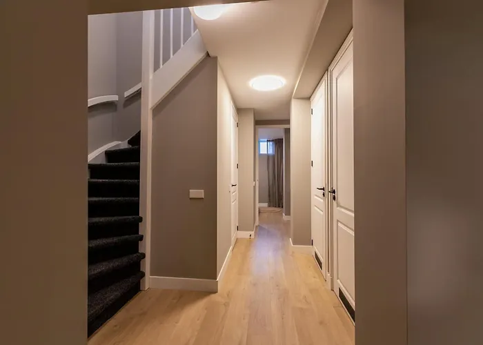 Spacious Blijdorp With3 Double Beds Διαμέρισμα *