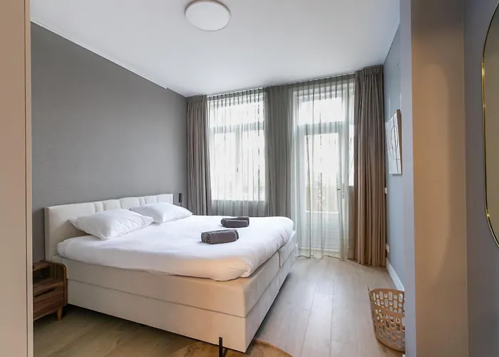 Spacious Blijdorp With3 Double Beds Appartement Rotterdam