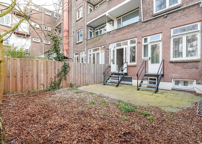 Spacious Blijdorp With3 Double Beds Rotterdam